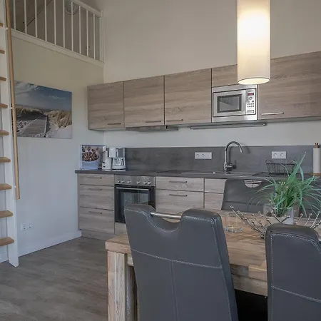 Prázdninový dům Chaplin Mit Kamin Und Eingezaeuntem Garten Dagebüll